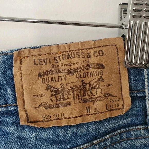 Vintage Levi's 525 high rise  straight leg jeans - Picture 11 of 12